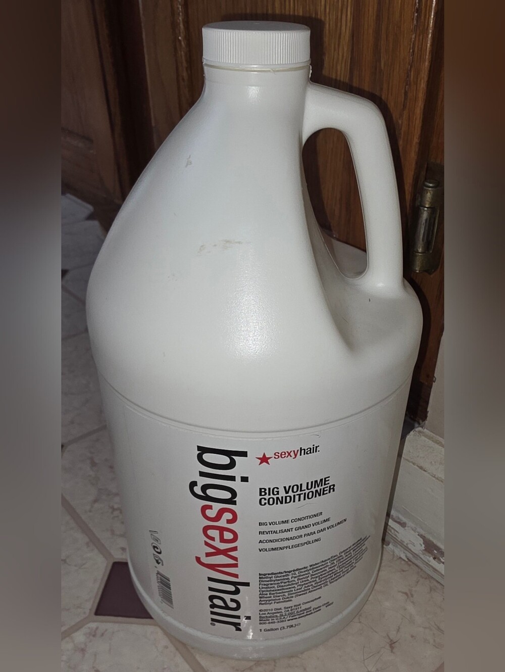 Vintage GALLON BIG SEXY HAIR Volume CONDITIONER GREAT DEAL AWESOME SMELLING!